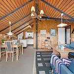 Delia - 300m From The Sea By Interhome Nyaraló